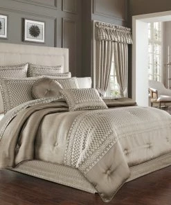 Five Queens Court Beaumont 4 Piece Jacquard King Comforter Set 6 Five Queens Court Beaumont 4 Piece Jacquard King Comforter Set -Bare Sales Store 40f1b61f0d7ac3da 4027 w800 h800 b0 p0