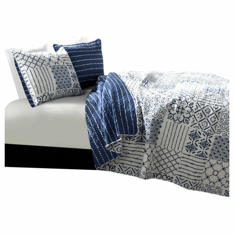 Lush Décor Monique Quilt Blue 3Pc Set Full/Queen 1 Lush Décor Monique Quilt Blue 3Pc Set Full/Queen