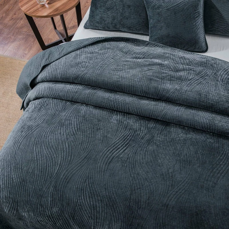 Tache Home Fashion Navy Blue Velvet Plush Waves Bedspread Set, Queen 4 Tache Home Fashion Navy Blue Velvet Plush Waves Bedspread Set, Queen - Image 4